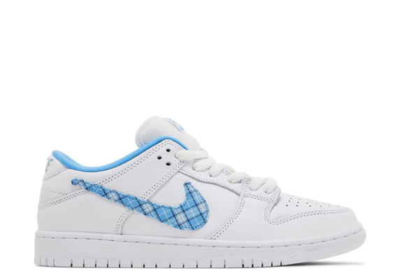 Nike Dunk SB Nicole Hause
