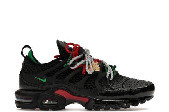 Nike Air Max Plus TN Homecoming (Black)