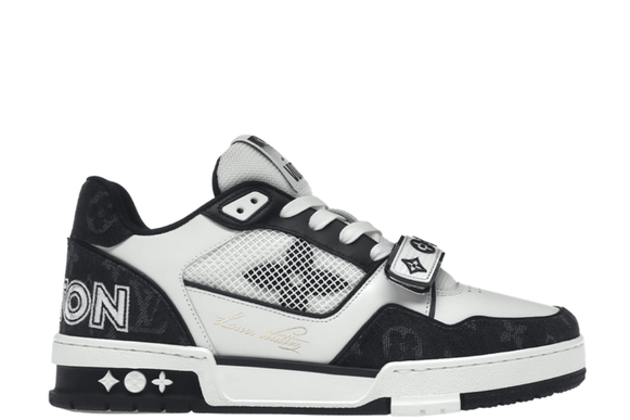 Louis Vuitton Trainer Black (Scratch)