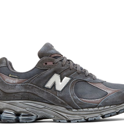 New Balance 2002R Gore-tex (Magnet Mood Indigo)