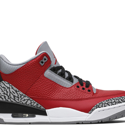 Jordan 3 SE Chicago Red