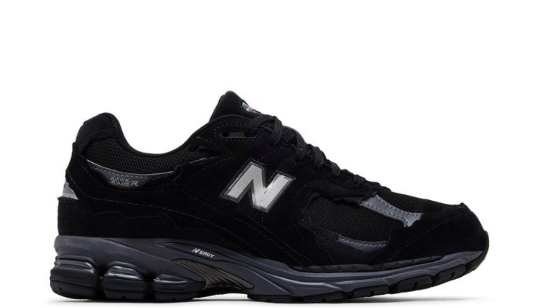 New Balance 2002R GORE-TEX Protection Pack Black Magnet