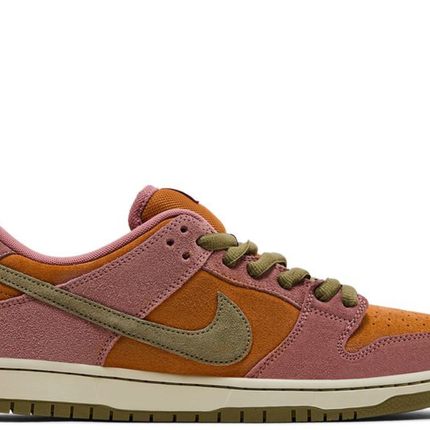 Nike Dunk SB Red Stardust
