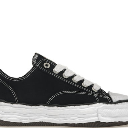 Maison Mihara Yasuhiro Peterson 23 ( Black White )