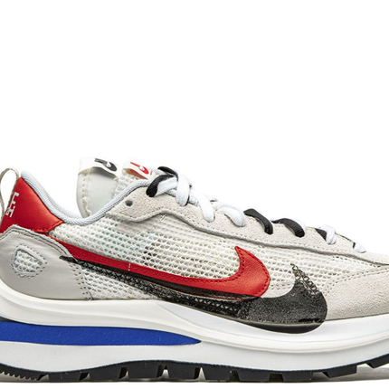 Nike Vaporwaffle Sacai Sail Fuchsia Royal