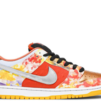 Nike SB Dunk Low Street Hawker