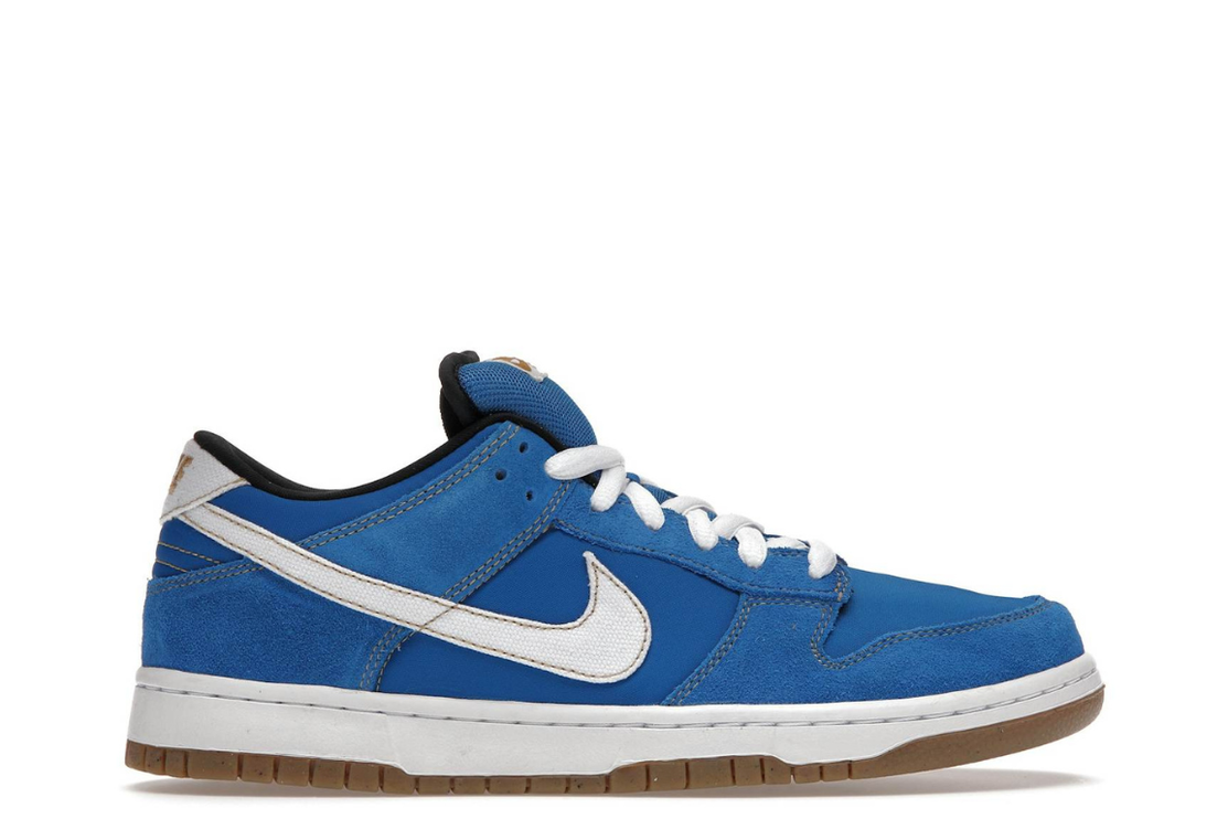 Nike SB Dunk Low Street Fighter Chun Li