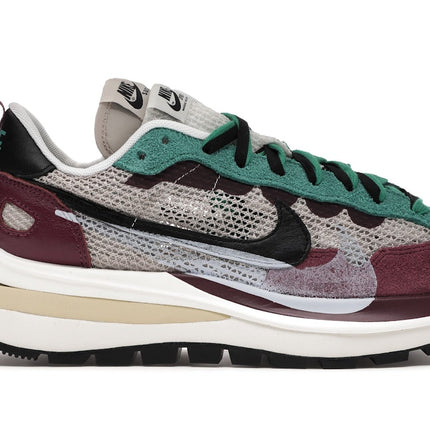 Nike Vaporwaffle Sacai ( Vilain Red Neptune Green ) 2020